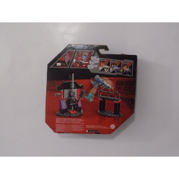 LEGO NINJAGO Epic Battle Set – Zane vs. Nindroid #71731 - Picture 2 of 6